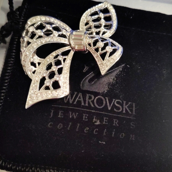 Rare New Swarovski Crystal Bow Brooch - Picture 7 of 8